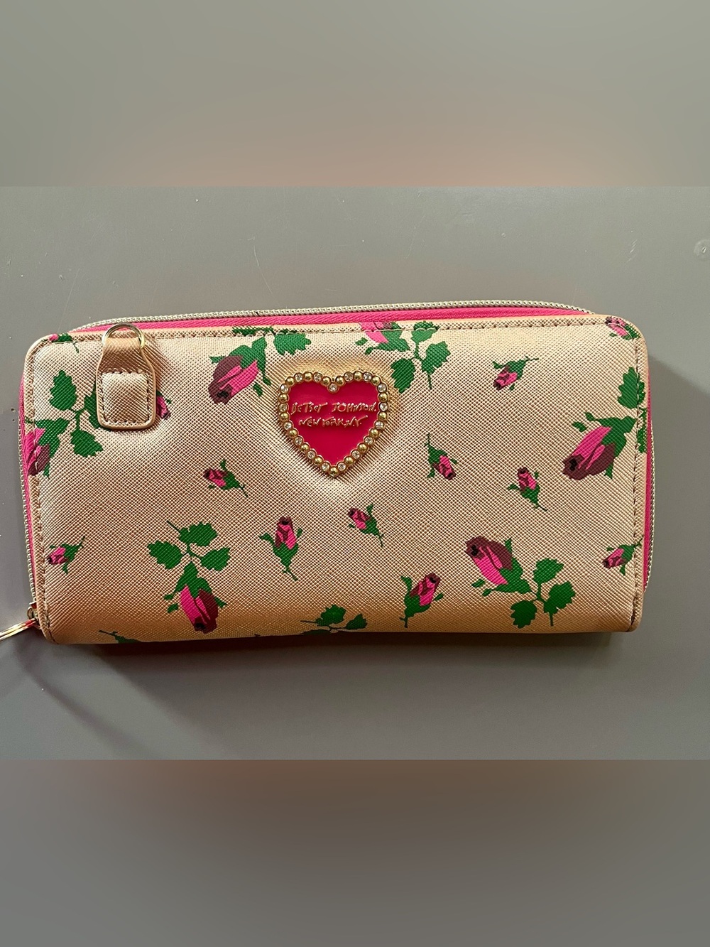 Betsey Johnson Double Zip Around Wallet Wristlet Rose Floral Pink EUC